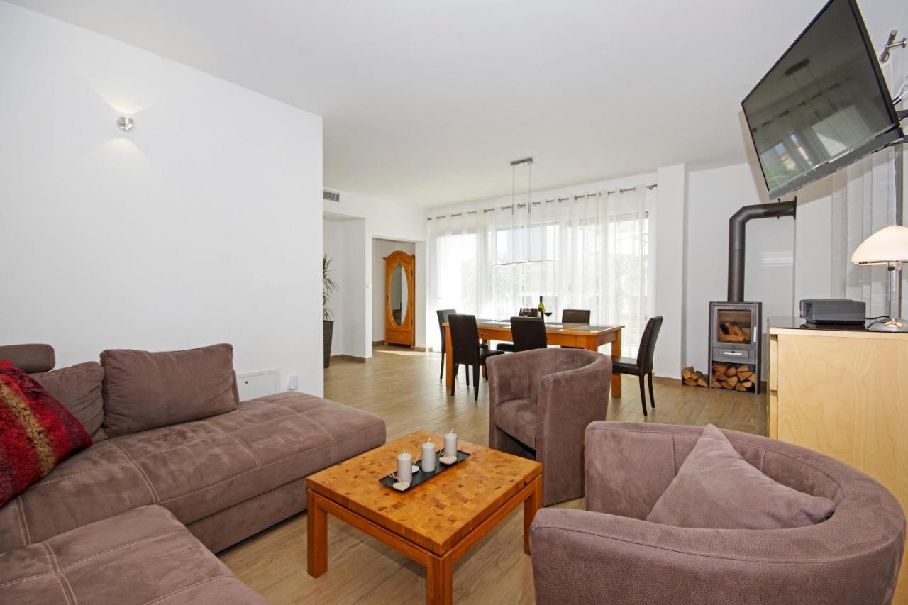 Apartment Laura Privlaka  Eksteriør bilde