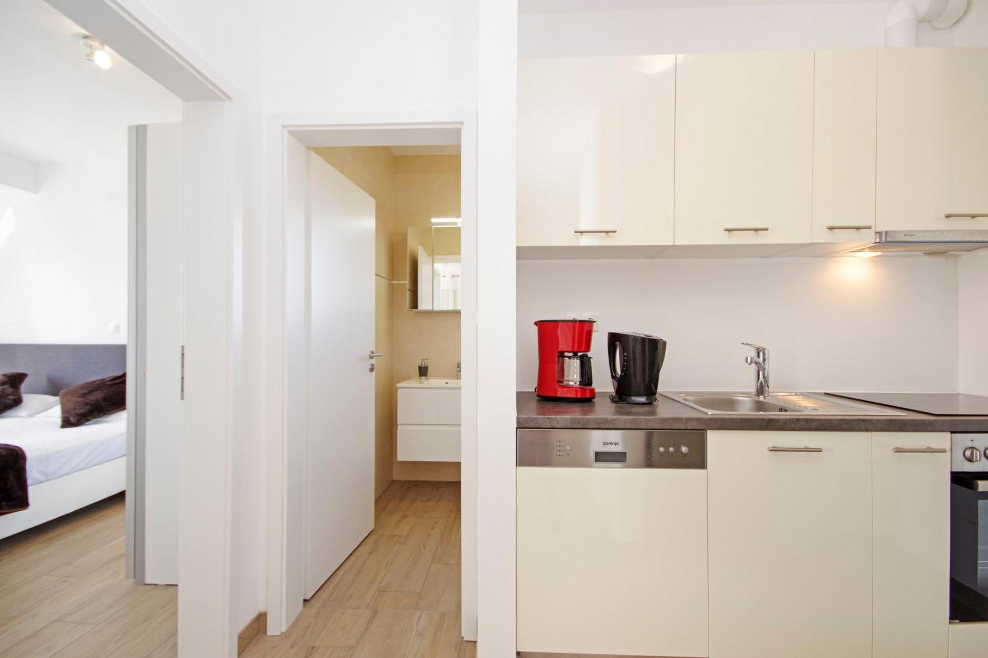Apartment Laura Privlaka  Eksteriør bilde