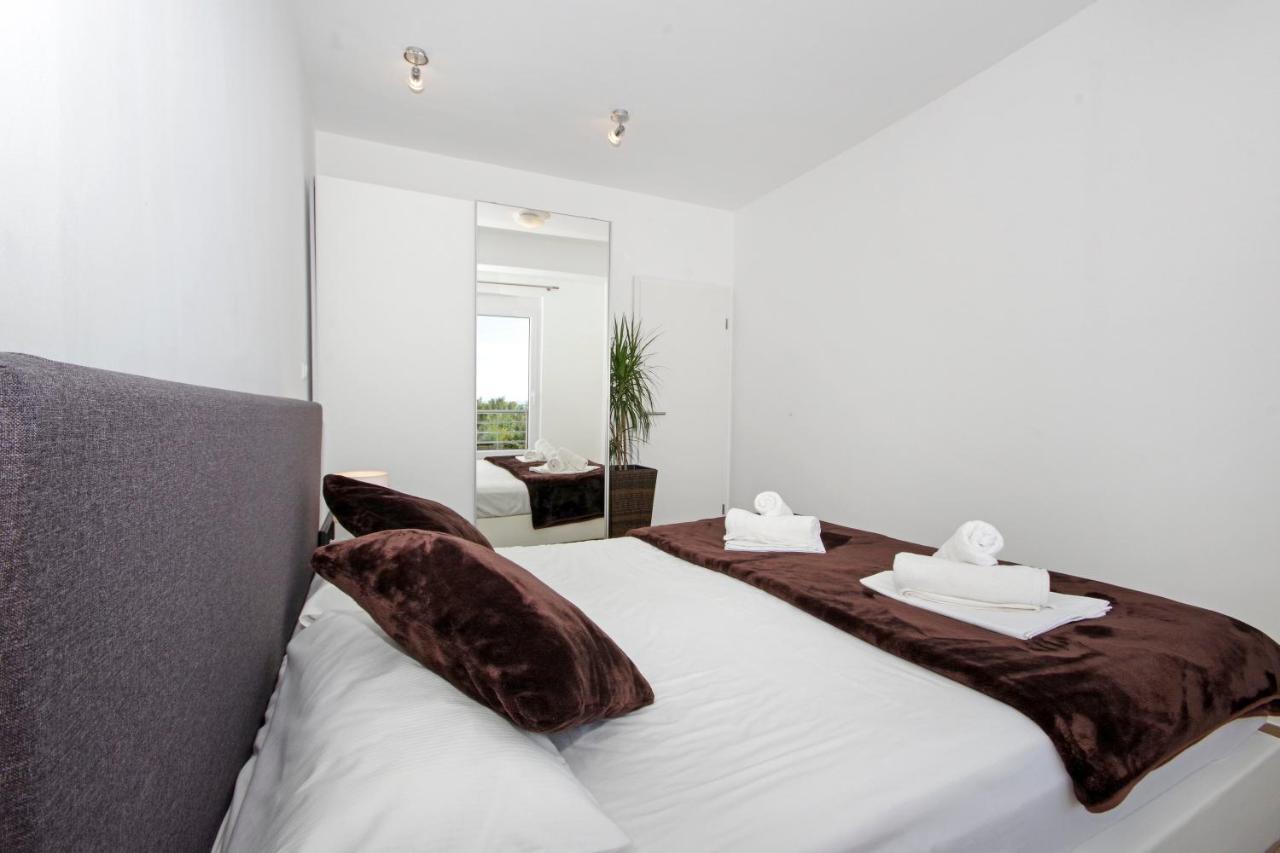 Apartment Laura Privlaka  Eksteriør bilde